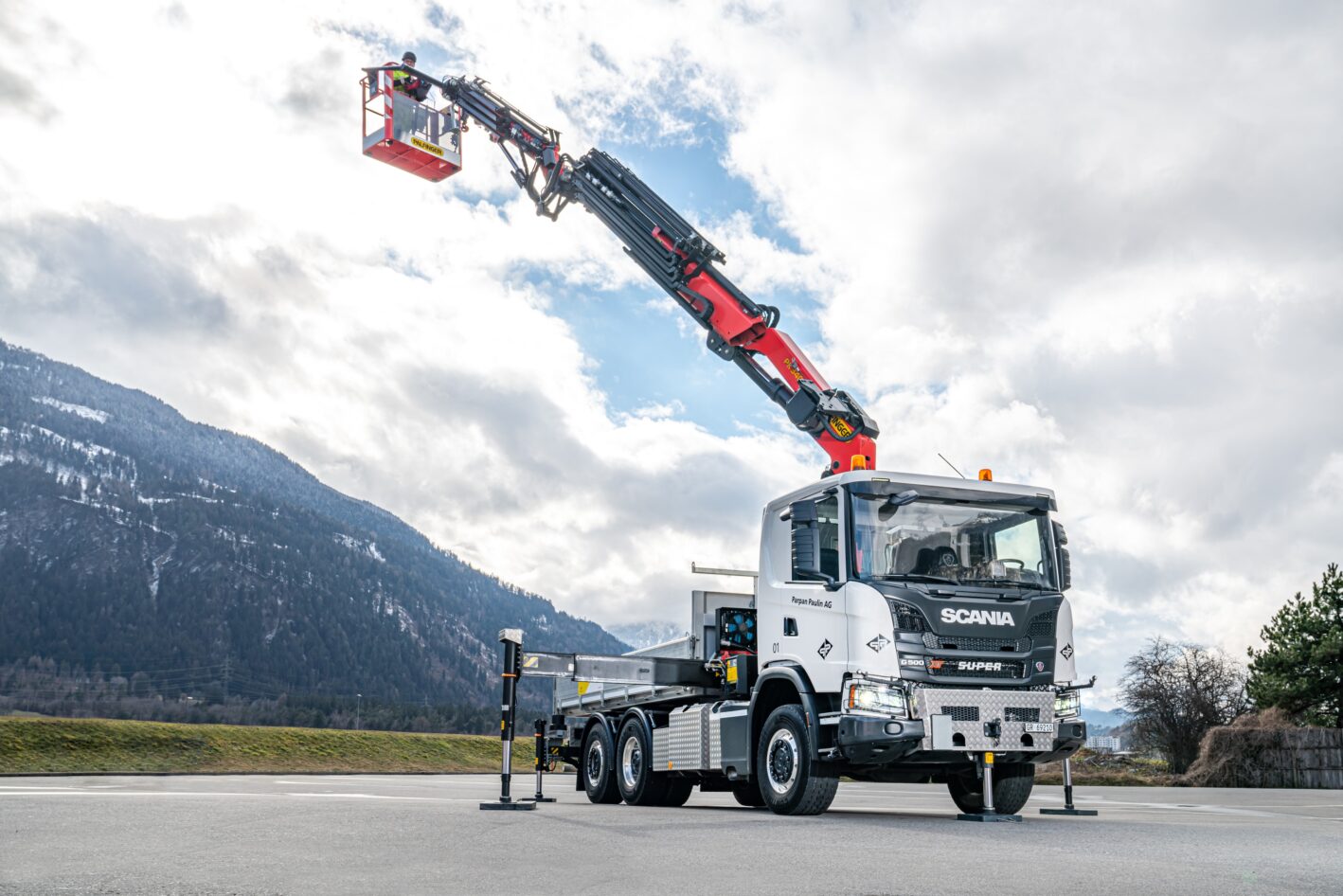 Lastwagenkran, Parpan Paulin AG